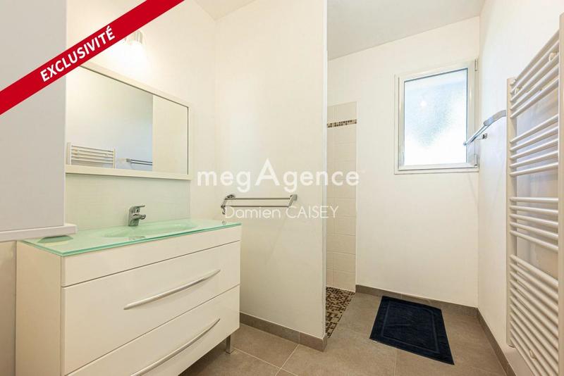 Maison - 176 m² - 6 pièces