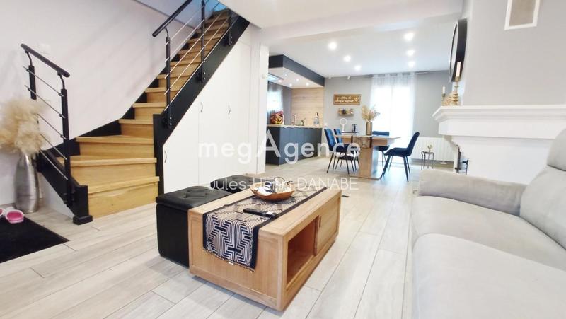 Maison - 130 m² - 7 pièces