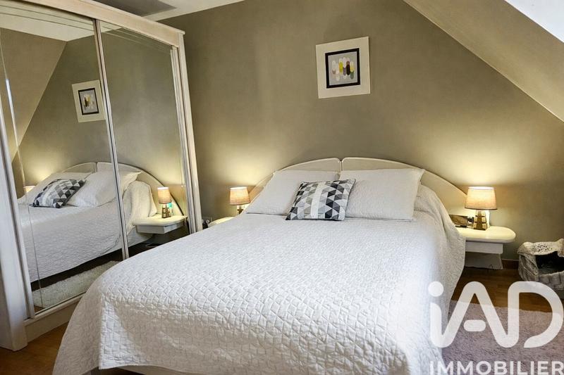 Maison - 96 m² - 6 pièces