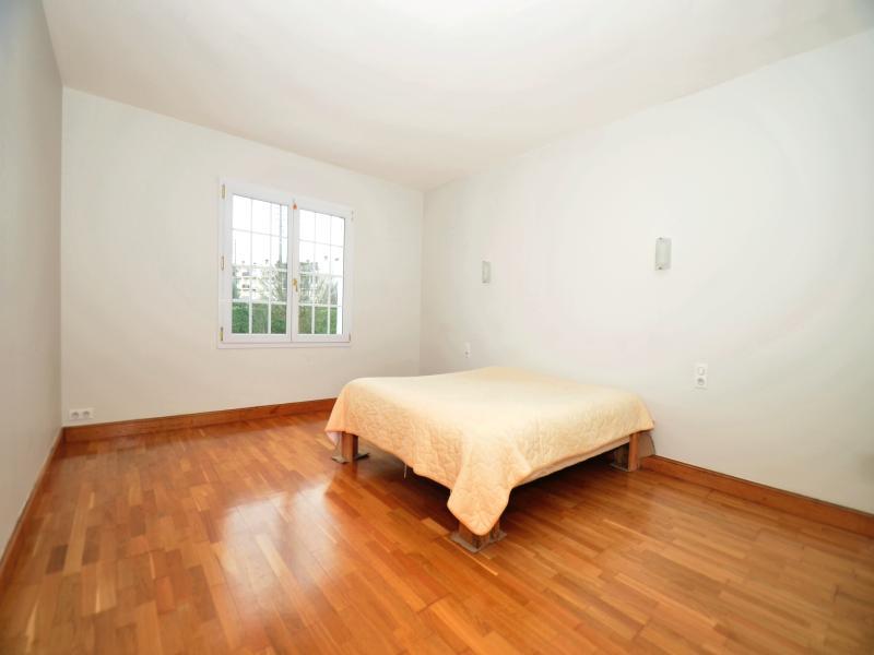 Propriété - 176 m² - 6 pièces