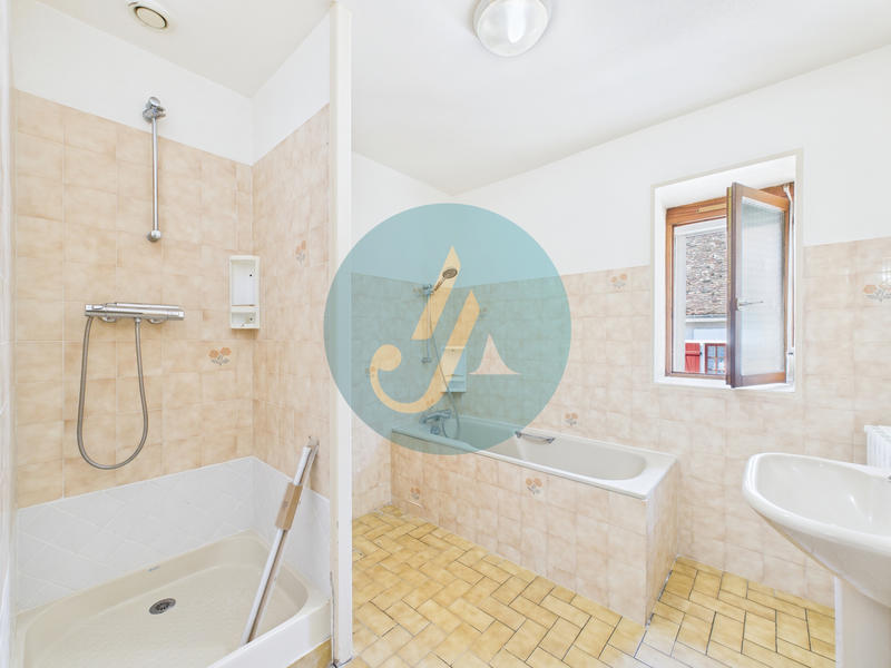 Maison - 81 m² - 3 pièces