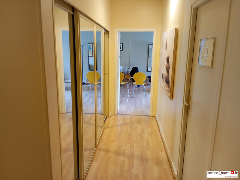 Bureau - 70 m² - 3 pièces