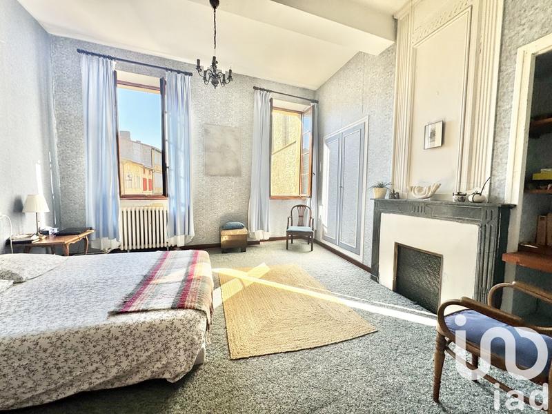 Maison de village - 237 m² - 10 pièces