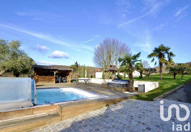 Maison - 120 m² - 6 pièces