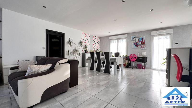 Maison - 143 m² - 6 pièces