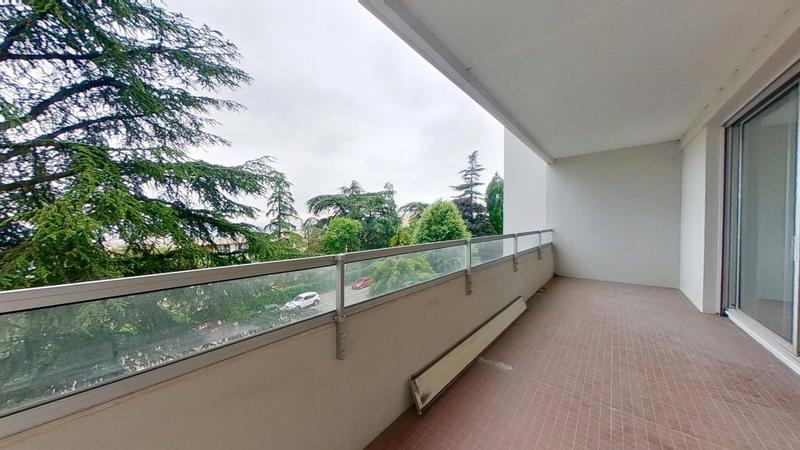 Appartement - 94 m² - 4 pièces