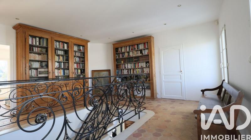 Maison - 191 m² - 6 pièces