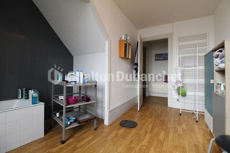 Appartement - 196 m² - 5 pièces