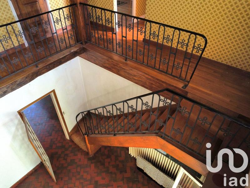 Maison - 173 m² - 9 pièces