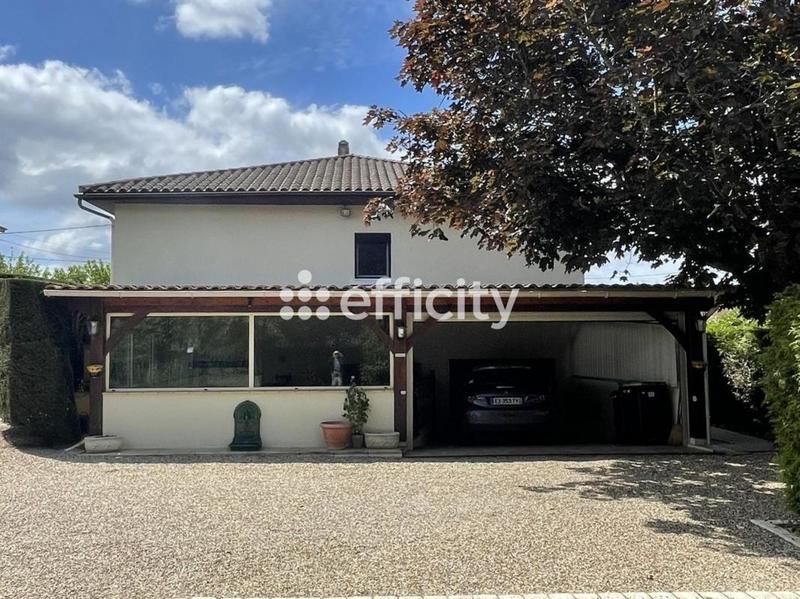 Maison - 160 m² - 5 pièces