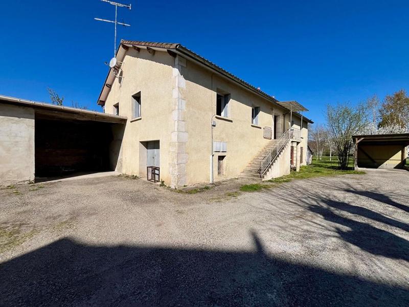 Maison - 160 m² - 6 pièces