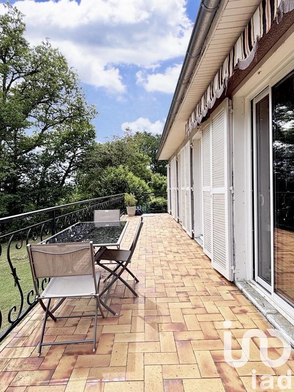 Maison - 93 m² - 4 pièces