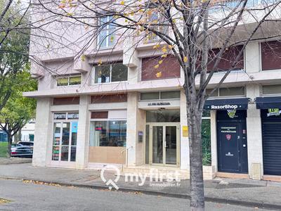 Parking / Garage - 16 m²