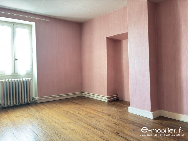 Maison ancienne - 110 m² - 5 pièces