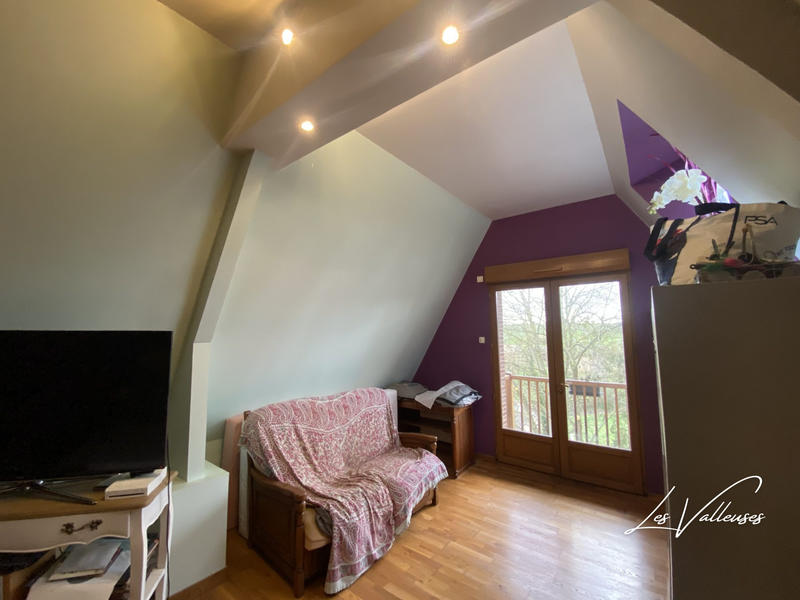 Maison - 180 m² - 7 pièces