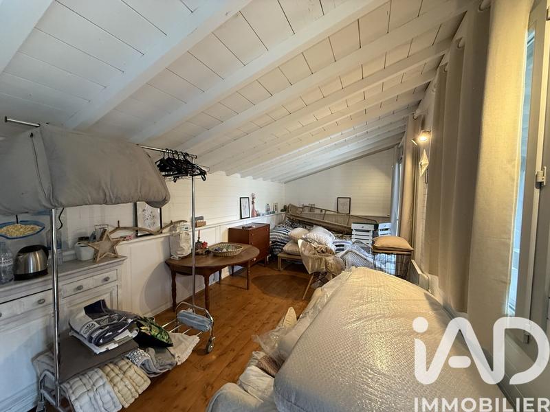 Maison - 179 m² - 5 pièces