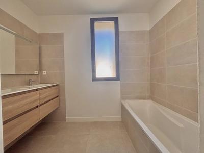 Appartement - 121 m² - 4 pièces