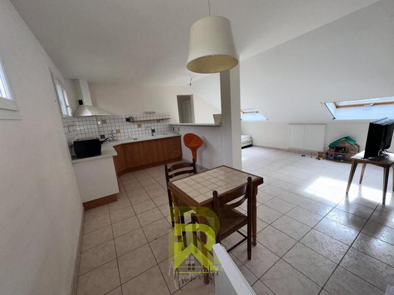 Propriété - 195 m² - 8 pièces