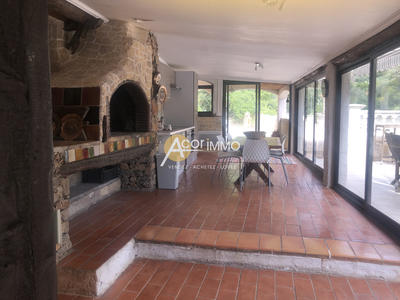 Maison - 125 m² - 6 pièces