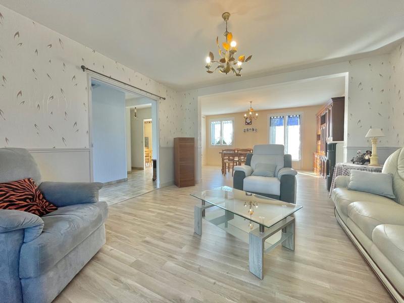 Maison - 105 m² - 5 pièces