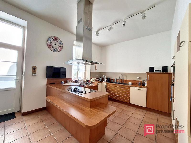 Propriété - 416 m² - 15 pièces