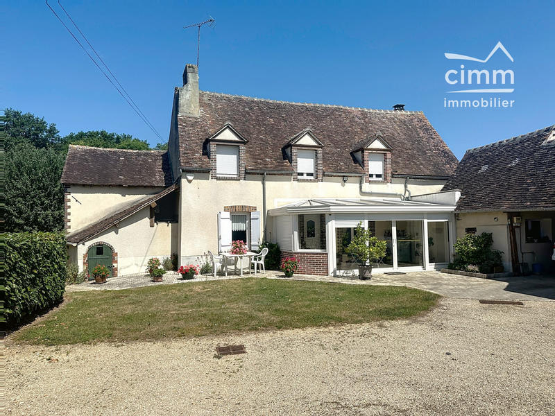 Maison - 154 m² - 8 pièces