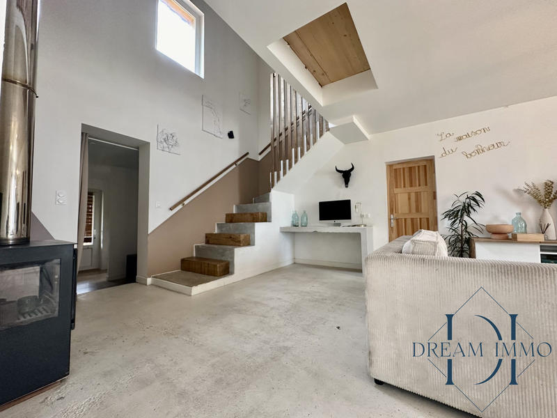 Maison ancienne - 196 m² - 6 pièces