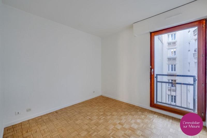 Appartement - 102 m² - 5 pièces