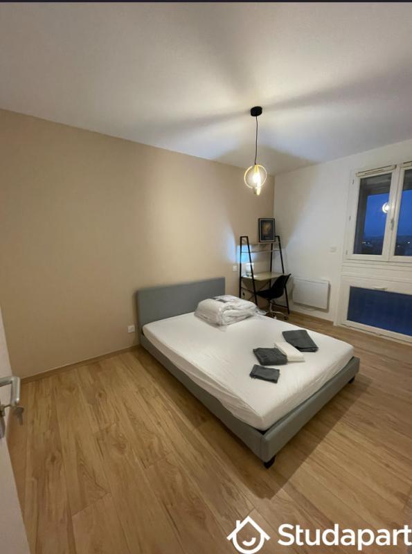 Appartement - 68 m² - 5 pièces