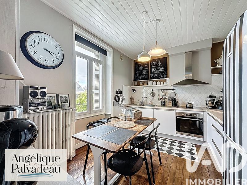 Maison de ville - 136 m² - 5 pièces