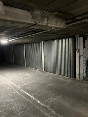 Garage - 11 m²