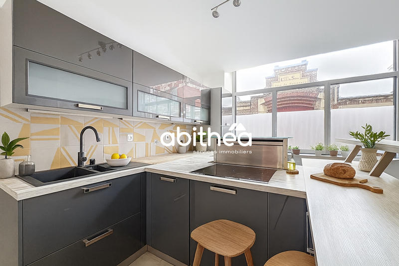 Maison - 152 m² - 8 pièces