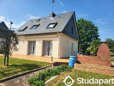 Maison - 150 m² - 5 pièces