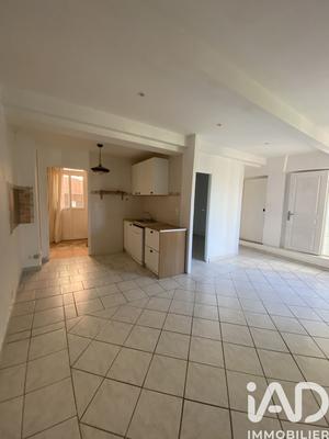 Maison - 64 m² - 4 pièces