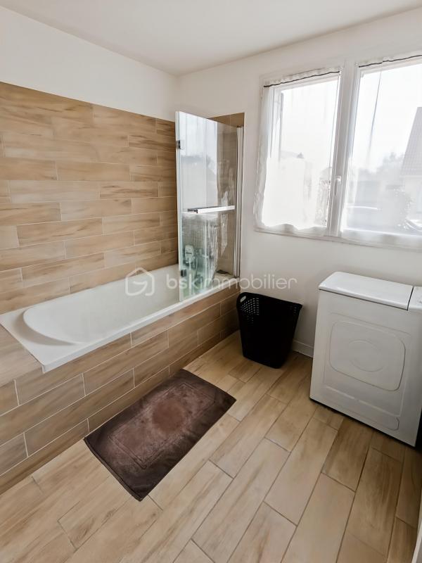 Maison - 190 m² - 9 pièces