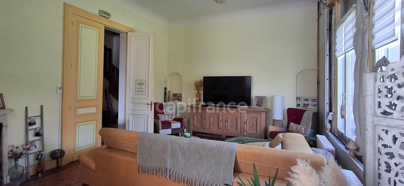 Maison - 135 m² - 8 pièces