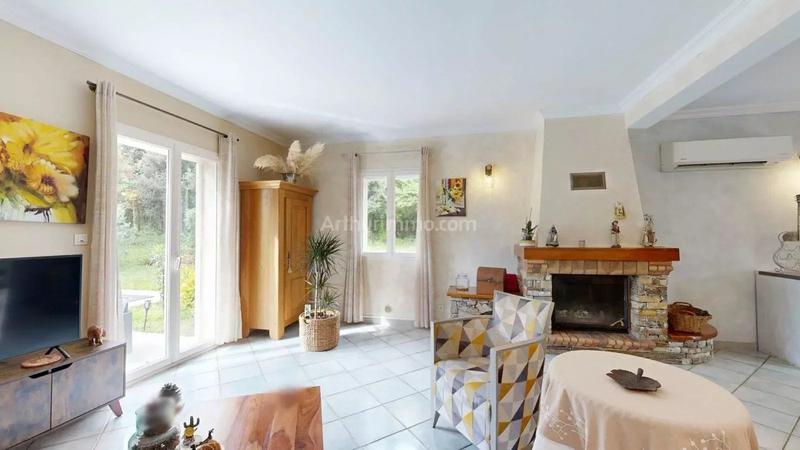 Maison - 142 m² - 5 pièces