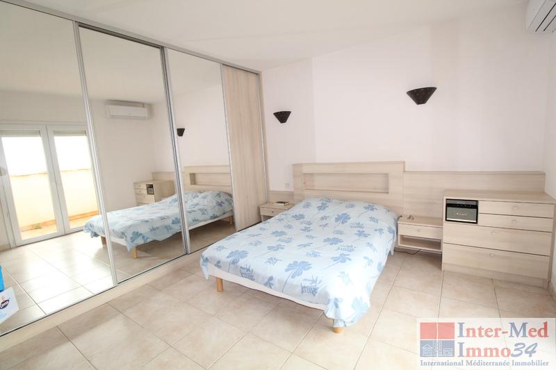 Villa - 230 m² - 9 pièces