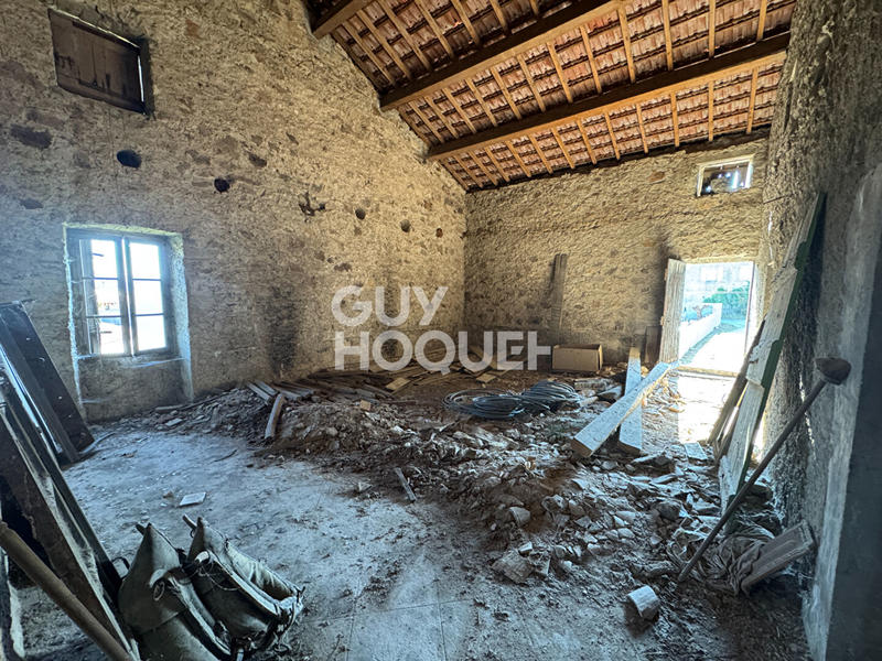 Maison - 400 m² - 9 pièces