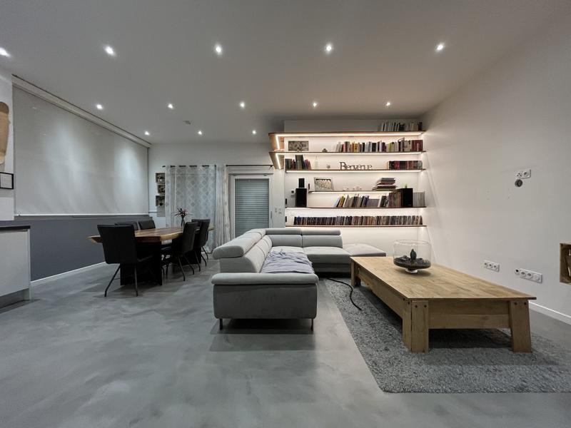 Appartement - 95 m² - 4 pièces