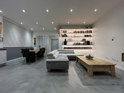 Appartement - 95 m² - 4 pièces