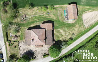 Maison ancienne - 204 m² - 5 pièces