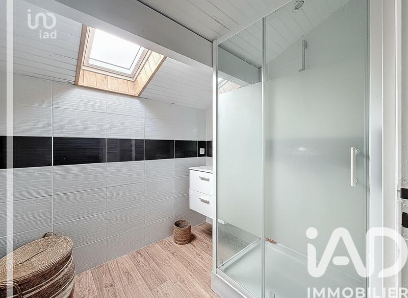 Maison - 177 m² - 8 pièces