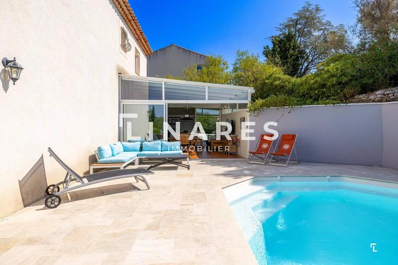 Villa - 150 m² - 4 pièces