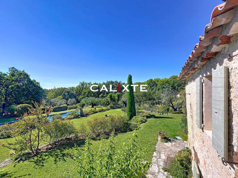 Mas - 180 m² - 6 pièces