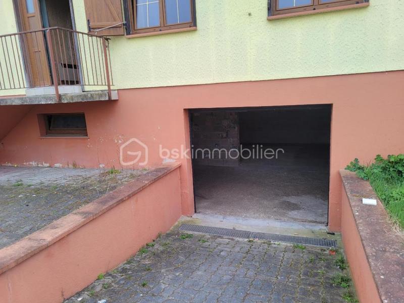 Maison - 104 m² - 6 pièces