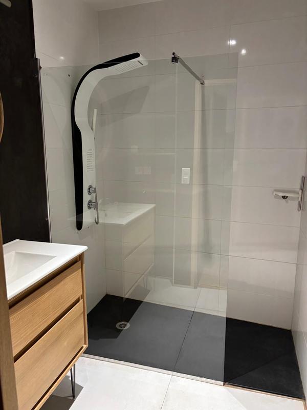 Appartement - 176 m² - 6 pièces