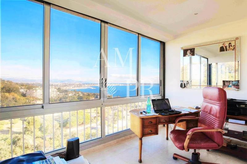 Appartement - 173 m² - 4 pièces