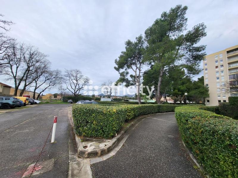 Appartement - 76 m² - 4 pièces