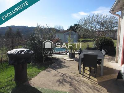 Villa - 102 m² - 4 pièces